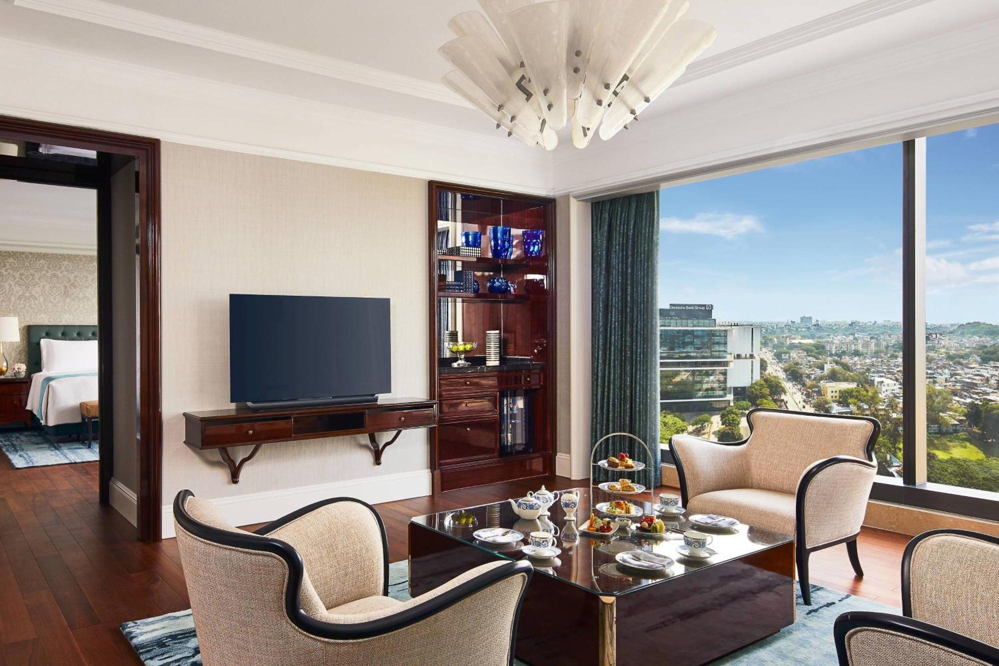 The Ritz-Carlton, Pune Exterior foto